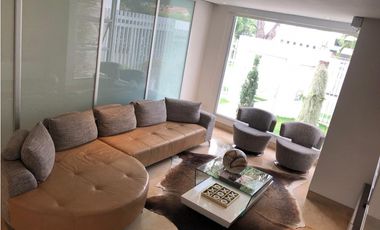 SE VENDE CASA DE LUJO EN ALTOS DE RIOMAR