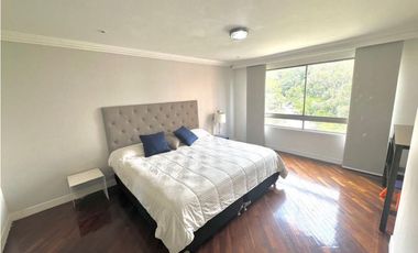 VENTA HERMOSO APARTAMENTO EN LAS SANTAS POBLADO