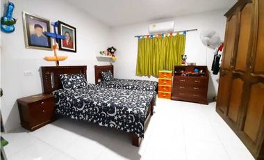SE VENDE CASA BARRIO ENRIQUE PUPO