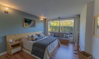 Venta de apartamento con gran terraza en el retiro