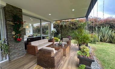Casa para Renta Amoblada en Envigado sector las Palmas