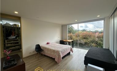 Casa para Renta Amoblada en Envigado sector las Palmas