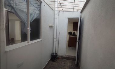ALQUILO APARTAMENTO PRIMER PISO POBLADO CAMPESTRE