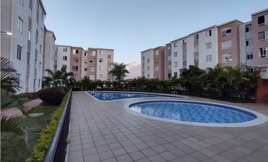 ALQUILO APARTAMENTO PRIMER PISO POBLADO CAMPESTRE
