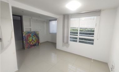 ALQUILO APARTAMENTO PRIMER PISO POBLADO CAMPESTRE