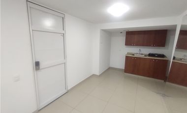 ALQUILO APARTAMENTO PRIMER PISO POBLADO CAMPESTRE