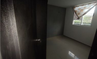 ALQUILO APARTAMENTO PRIMER PISO POBLADO CAMPESTRE