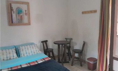 SE ARRIENDA PROPIEDAD COMERCIAL ESQUINERO SOBRE VIA PRINCIPAL