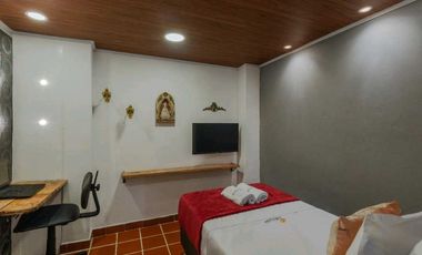 Hotel , (hostal) en Medellín , el Poblado,  en venta .