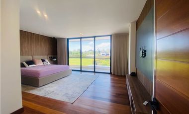 Casa para Arriendo Amoblado en Llanogrande