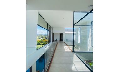 Casa para Arriendo Amoblado en Llanogrande