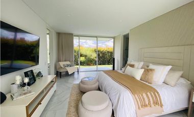 Casa para la Venta Amoblada en Llanogrande