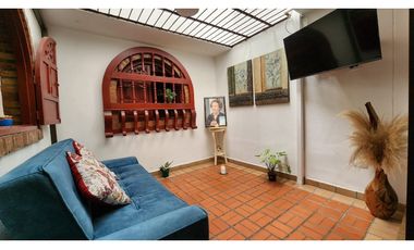 Venta de casa independiente en Sabaneta