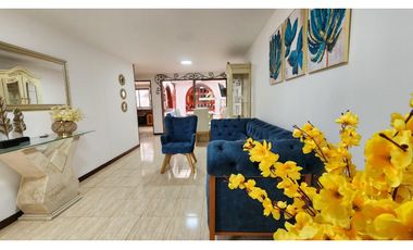 Venta de casa independiente en Sabaneta