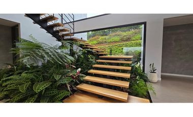 Vendo majestuosa Casa Campestre en Llanogrande