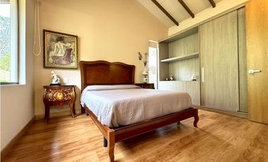 Vendo casa Campestre estilo Español en el Carmen de Viboral