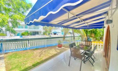 Exclusiva casa frente al mar en conjunto cerrado Santa Marta