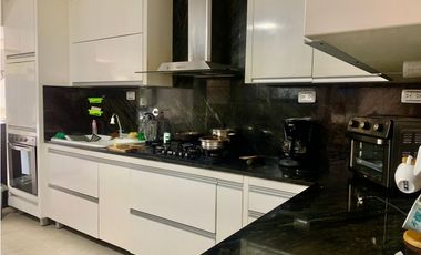Apartamento en venta ubicado la Loma de Los Balsos