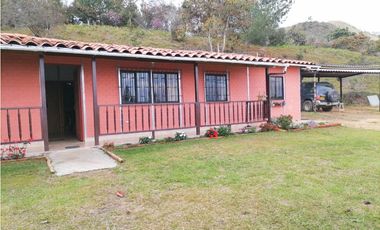 Finca independiente en venta en Guarne, Vereda Yolombal