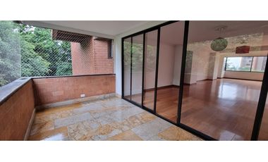 Apartamento en Arriendo Los Balsos Medellín