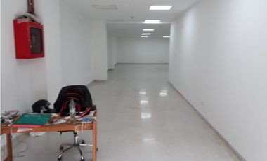 Local en venta Buenos Aires parte baja cerca a Estación Bicentenario