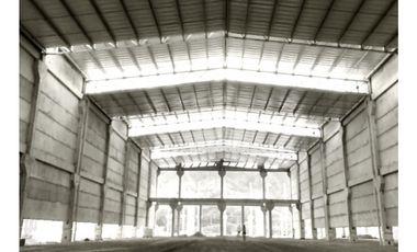 Bodega en excelente puerto seco de Girardota