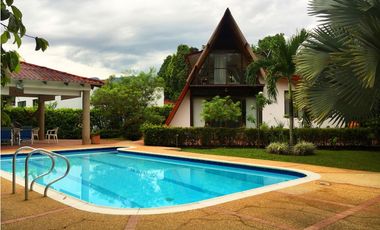 Casa en venta en Melgar, Carmen de Apicalá