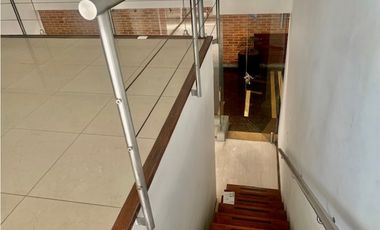Local u oficina en venta en Medellín sector Las Palmas