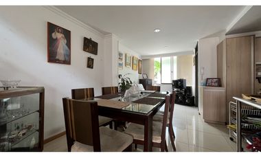 VENTA DE HERMOSA CASA REMODELADA BARRIO CORALES PEREIRA