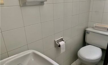 Oficina en venta en Medellín sector Laureles