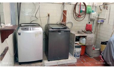 SE VENDE CASA BARRIO ZAPAMANGA 3 ETAPA USADA