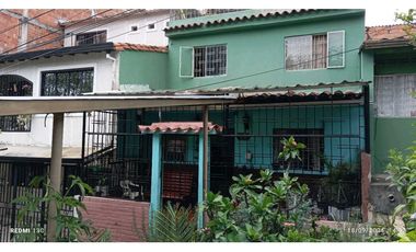 SE VENDE CASA BARRIO ZAPAMANGA 3 ETAPA USADA