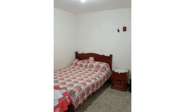 SE VENDE CASA BARRIO ZAPAMANGA 3 ETAPA USADA
