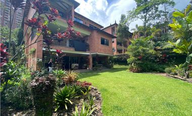 Casa en venta en El Poblado sector El Tesoro