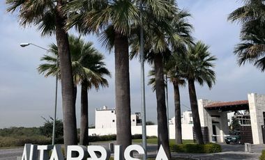 CASA EN RENTA ALTABRISA PREMIER APODACA
