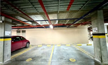 Vendo apartamento primer piso con club House.