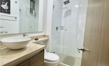 Vendo apartamento primer piso con club House.