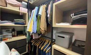 Apartamento en venta en Laureles sector Santa Teresita