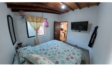 VENTA CASA 102 mts2 LA CEJA SECTOR LA ALDEA - D