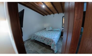 VENTA CASA 102 mts2 LA CEJA SECTOR LA ALDEA - D
