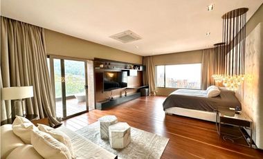 Vendo exclusivo y lujoso apartamento en La cola del Zorro el Poblado