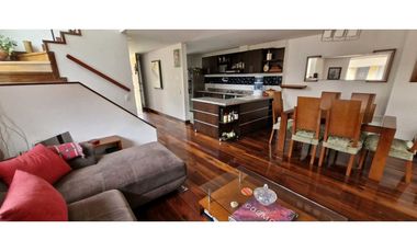 Hermosa casa esquinera para venta en Chía