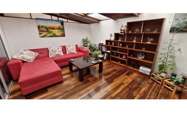 Hermosa casa esquinera para venta en Chía