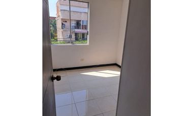 Apartamento en conjunto cerrado en venta Barrio El Refugio Cali Valle