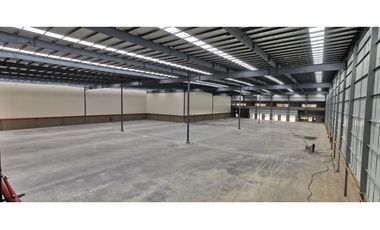 Arrendamiento de Bodegas Logísticas Auto Medellín 5012 M2