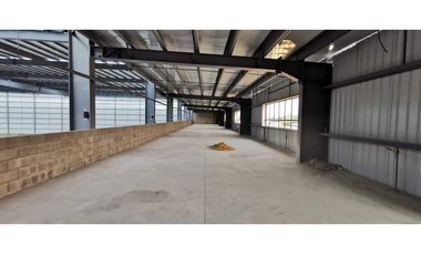 Arrendamiento de Bodegas Logísticas Auto Medellín 5012 M2