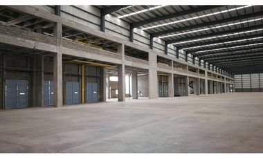 Arrendamiento de Bodegas Logísticas Auto Medellín 5012 M2