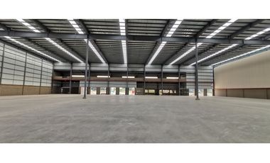 Arrendamiento de Bodegas Logísticas Auto Medellín 5012 M2