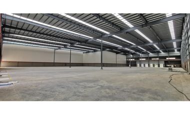 Arrendamiento de Bodegas Logísticas Auto Medellín 5012 M2