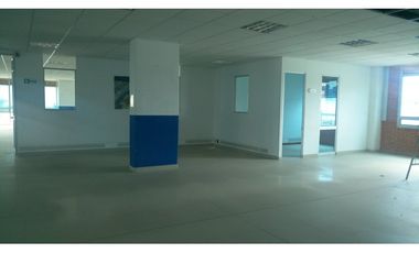 Arriendo Oficinas en Autopista Medellín